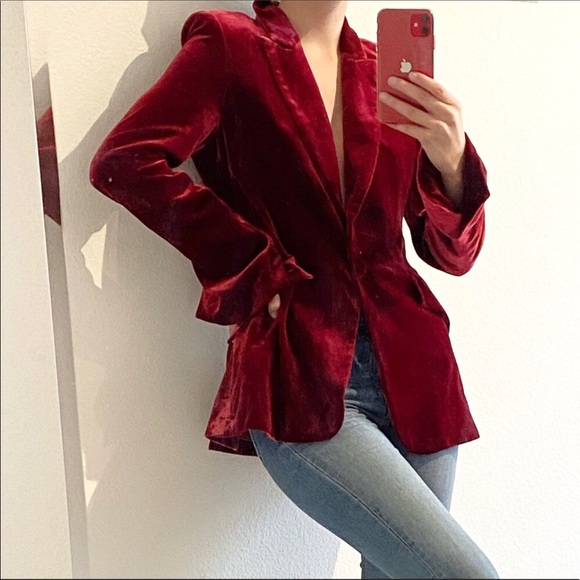 L’agence Jackets & Blazers - L’AGENCE Chamberlain Velvet Malbec Blazer SZ 2